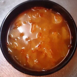 超簡単☆キャベツのトムヤムスープ